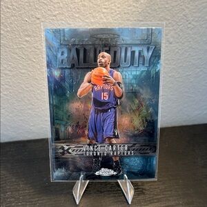 Topps Chrome Vince Carter Raptors Card Ball of Duty Insert